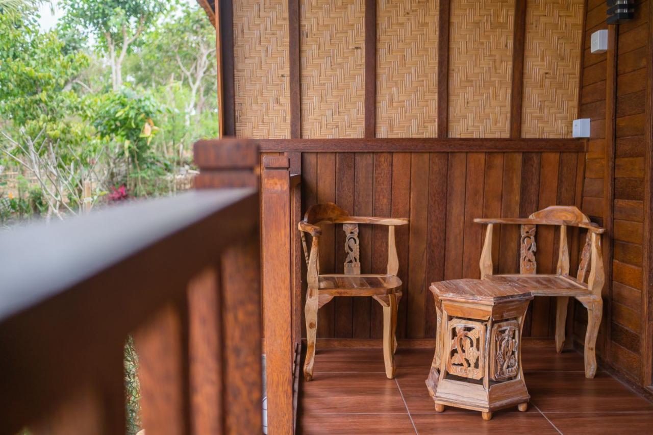 Wooden Puri Guesthouse by Bukit Vista Uluwatu  Bagian luar foto