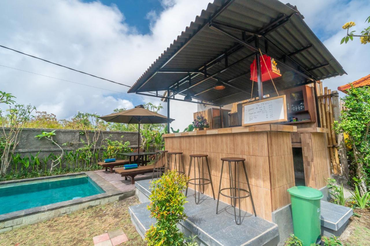 Wooden Puri Guesthouse by Bukit Vista Uluwatu  Bagian luar foto