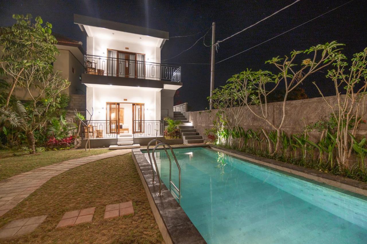 Wooden Puri Guesthouse by Bukit Vista Uluwatu  Bagian luar foto