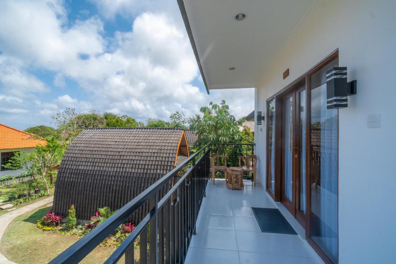 Wooden Puri Guesthouse by Bukit Vista Uluwatu  Bagian luar foto
