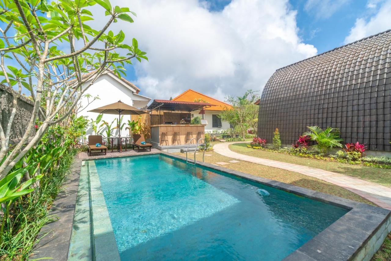 Wooden Puri Guesthouse by Bukit Vista Uluwatu  Bagian luar foto
